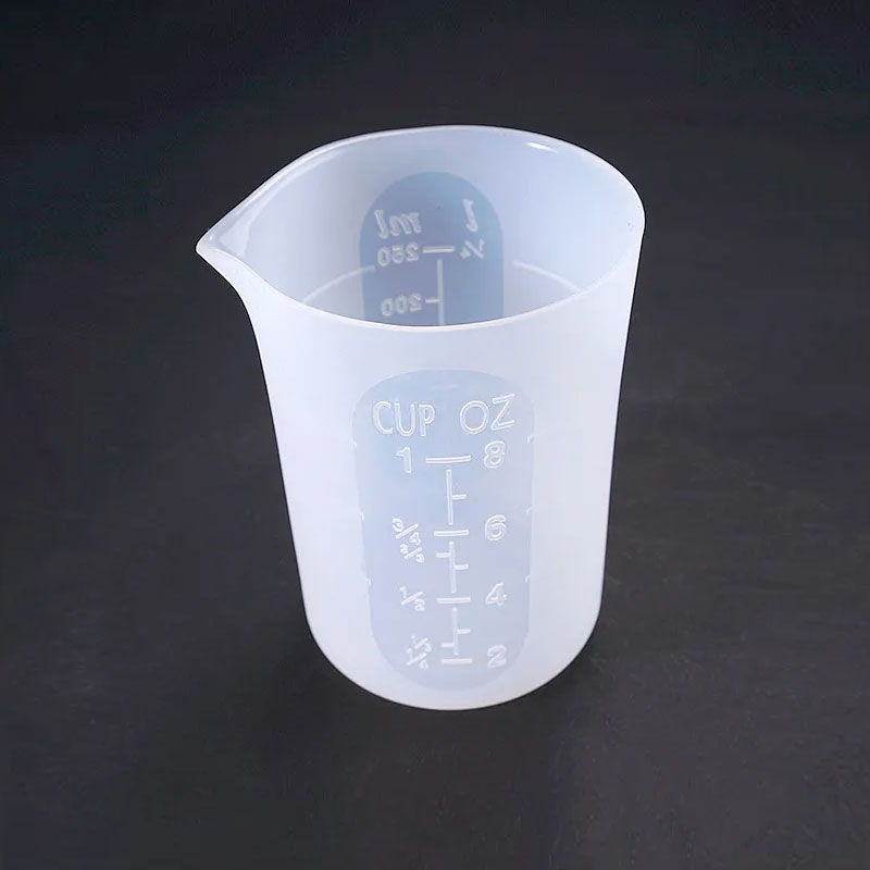 250ML Silicone measuring cup S - Jewelry Making Workshops avis et prix